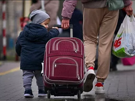 Ukrainian refugees leave three European countries: where and why?