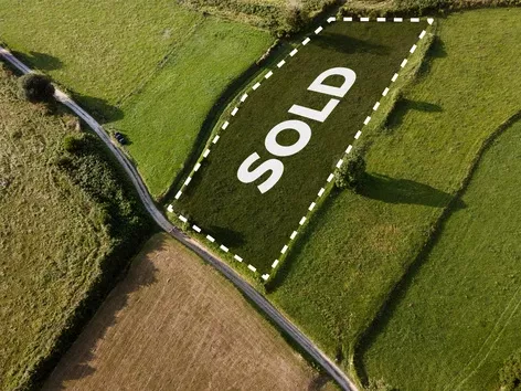 Selling land in Ukraine — how much tax do you have to pay?