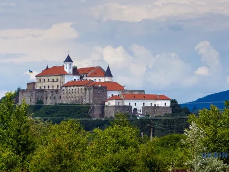 Mukachevo Palanok Castle: a mighty giant of Transcarpathia