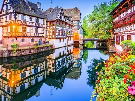 France plans to provide permanent housing for Ukrainian refugees: who will be able to legalize