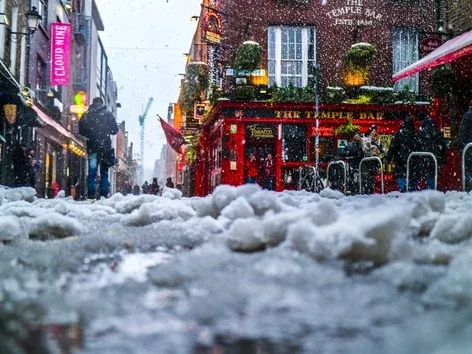 Ukrainians in Ireland may lose their homes if they go home for Christmas: what is known