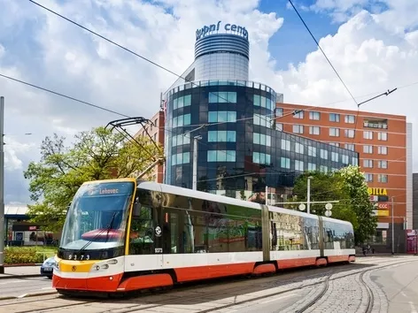 Czech Republic cancels sale of discounted public transport tickets for Ukrainians: details