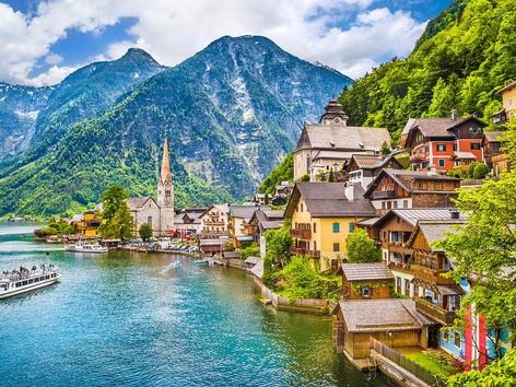 Austria for Ukrainians 2024: entry rules, where to look for housing and work, and how to get financial assistance