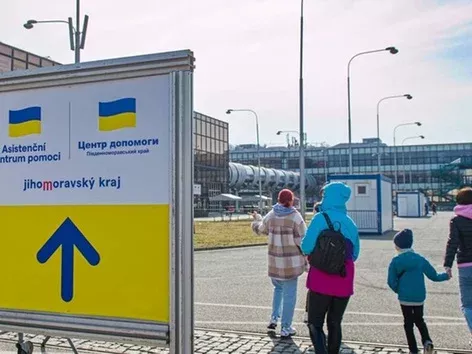 Изменения для украинцев в Чехии с 1 сентября: беженцев призывают начинать искать жилье уже сейчас