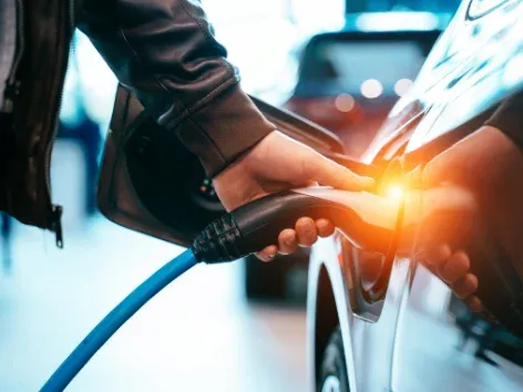 Период электромобилей без НДС зaвершaется: чего ждaть с 2026 годa