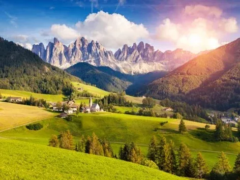 Traveling in Ukraine: how many Ukrainians are planning a vacation this summer