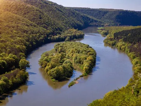 Самые красивые острова Украины, которые можно посетить даже сегодня