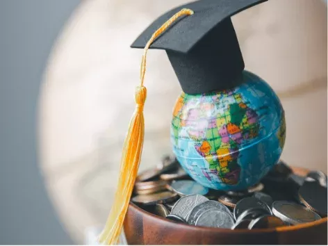 How to enrol in a university abroad and where to find scholarships for studying in 2025?