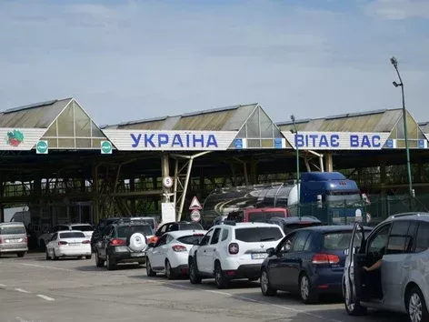 The border between Ukraine and Poland is fully unblocked, but some restrictions remain: details