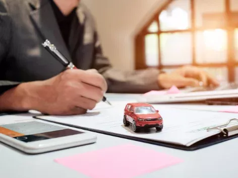 How to insure a car against natural disasters and what are the insurance terms?