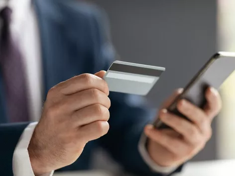 The tax authorities will have access to bank accounts of Ukrainians abroad: what does it mean?