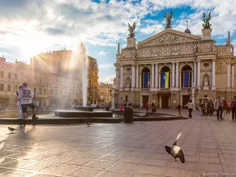 How to get to Lviv from abroad in 2025?