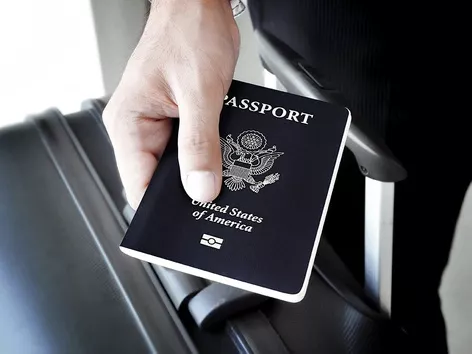 Правила в’їзду в Україну для іноземців у 2025 році: все, що потрібно знати