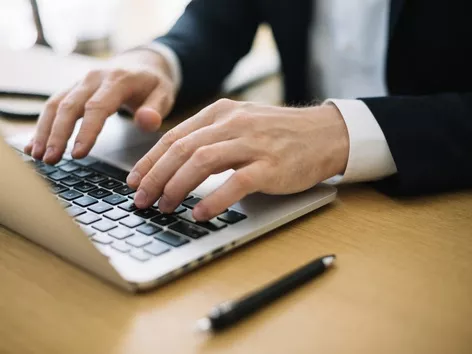 Как украинские моряки могут получить вид на жительство в Болгарии без болгарских корней — объясняют юристы Visit Ukraine