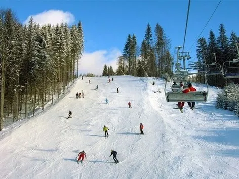 Yablunytsia in Ivano-Frankivsk region: see with your own eyes the largest trident in Ukraine and more