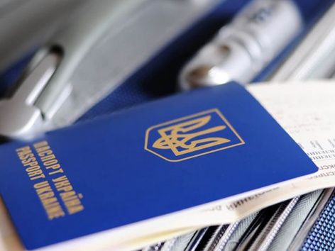 Leaving Ukraine for tourism in 2025: visa-free travel rules