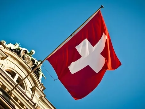 Швейцарія планує обмежити статус захисту S для українців: що відомо?