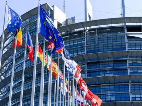 Членство в ЄС: скільки часу пройшло між початком переговорів та вступом?