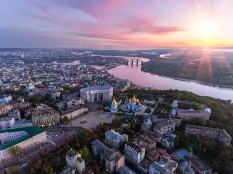 How much does it cost to live in Kyiv for a month? Prices for housing, food, transportation