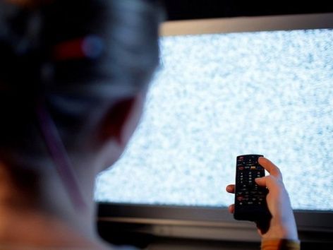 Radio, satellite and online. How to find out the news if the broadcast does not work?