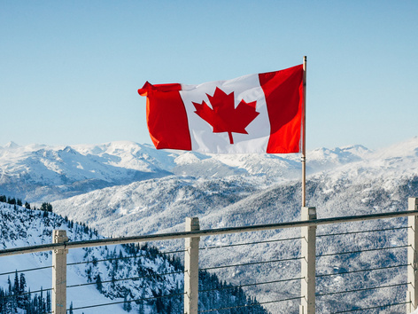 Financial aid in Canada: How to get money with a CUAET permit and other support upon arrival