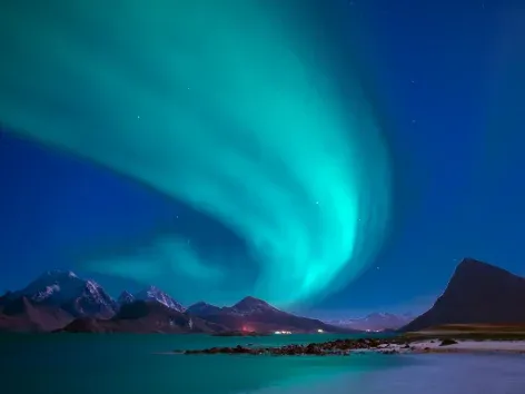 Остров, который хочет Трамп: что вам нужно знать о Гренландии, как туда добраться и что там делать?