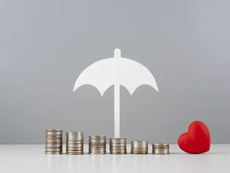 How to insure yourself for a trip to Ukraine?