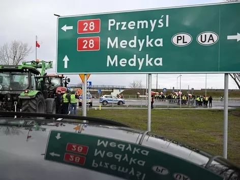 New protest at the border: Polish farmers announce blocking of Medyka-Shehyni checkpoint