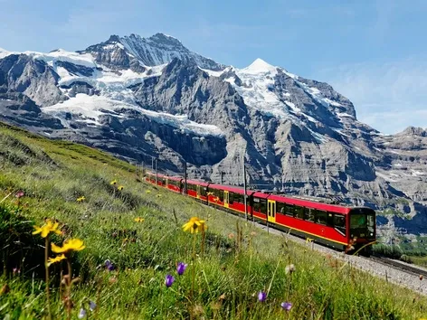 Список уникальных впечатлений, которые можно получить только в Европе: идеи для незабываемых поездок