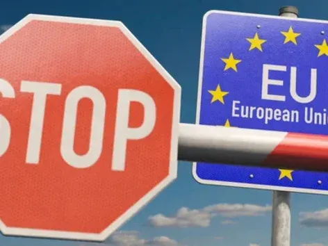 A partir del 12 de octubre de 2025, las reglas para cruzar las fronteras de la UE para los ucranianos cambiarán: lo que necesitas saber