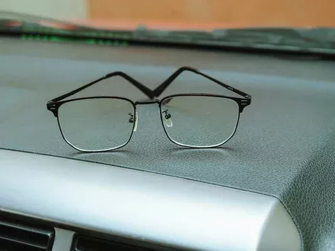 What kind of vision is not allowed to drive: requirements for drivers in Ukraine