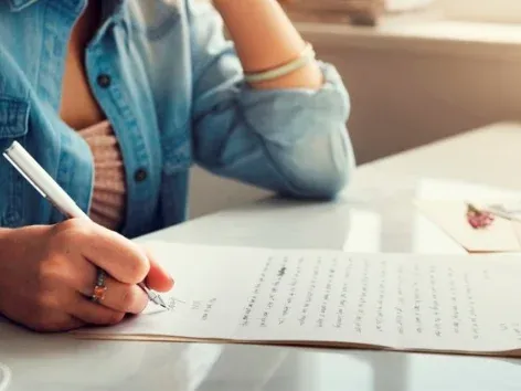 Радиодиктант 2025 - «просто катастрофа»: почему украинцы раскритиковали традиционный флешмоб