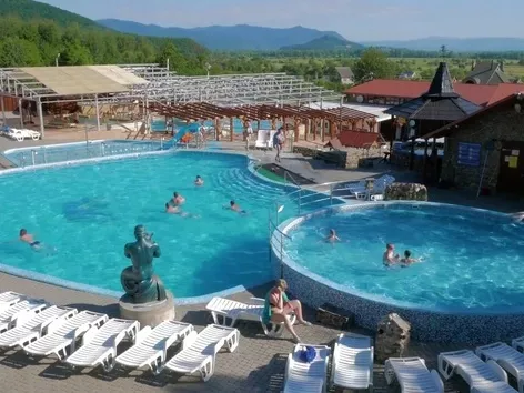Velyatyno village: visit thermal waters in Zakarpattia