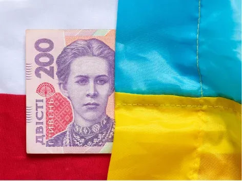 Poland earns billions from Ukraine while farmers block the border: how can it be?