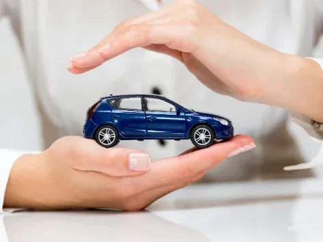 ¿Qué cubre el seguro de mini casco y por qué es beneficioso para cada conductor?