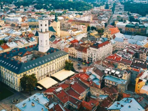 How much does a month of living in Lviv cost: prices for housing, food, transportation