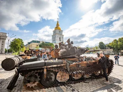 Putin preparing a new offensive on Kiev?