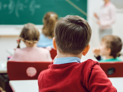 How to enroll a child in school in Poland in 2024?