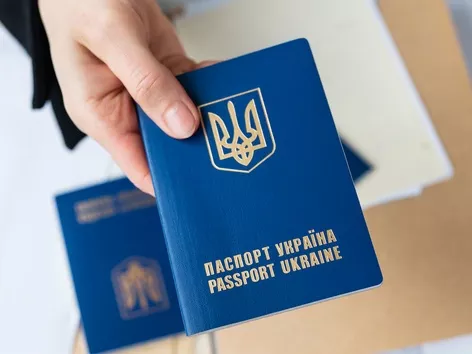 Government plans to ease rules for issuing passports to men abroad: details