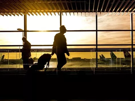 Паркування в аеропортах Польщі: скільки це коштує та що потрібно знати про це