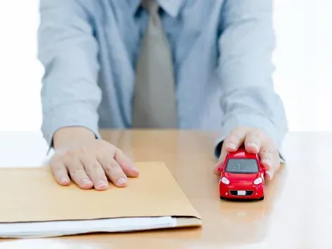 Top 5 reasons to take out Mini Hull insurance for your car