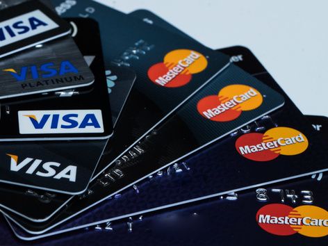 Ukrainian refugees in France will receive cards with money: payment details