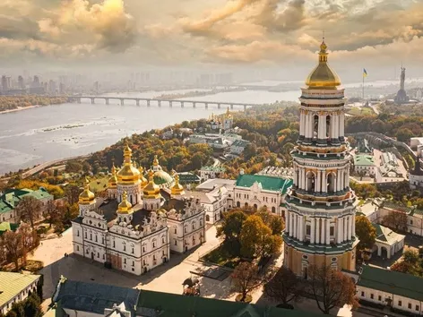 Visit the Kyiv Pechersk Lavra - the heart and soul of Kyiv for thousands of years