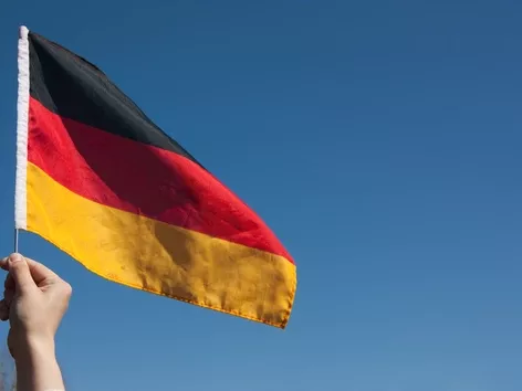 Which German states are accepting Ukrainians in April 2025: current camp addresses