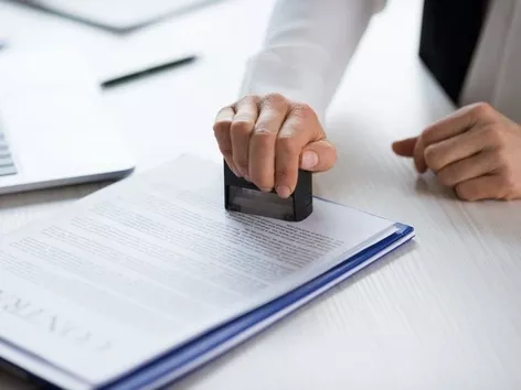 How to obtain a residence permit in Ukraine for a representative of a religious organization: a step-by-step guide