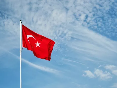 Еміграція в Туреччину: як українцям переїхати у 2025 році?