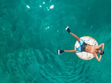 Куда поехать на море в 2024 году: направления, которые чаще всего выбирают туристы