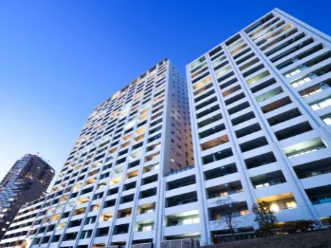 How many years does it take to save up for an apartment in Ukraine: statistics by region