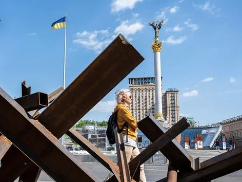 Why is Ukraine demanding the introduction of a state of war and how does it differ from martial law?