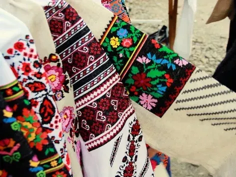 Топ унікальних сувенірів, які ви обов'язково повинні привезти додому з України